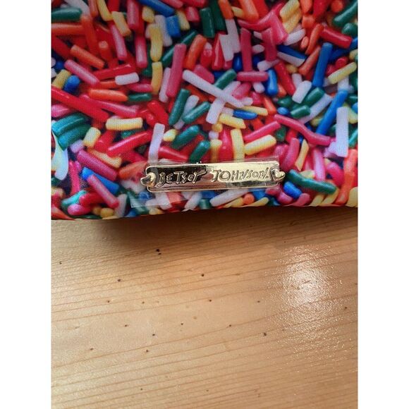 Betsy Johnson Rainbow Sprinkles Half Round Cosmetic Bag Coquette Feminine Ruffle - Picture 2 of 11